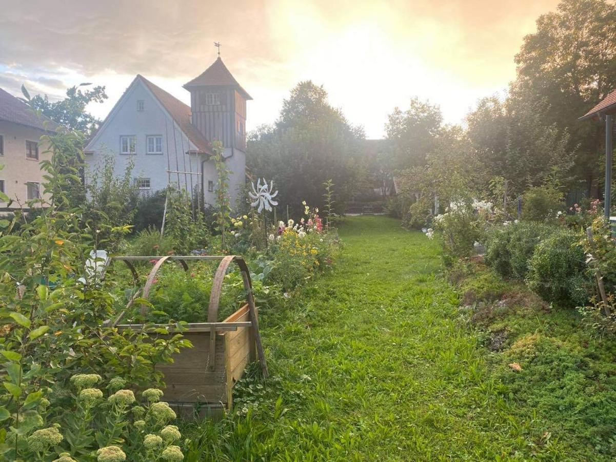 Ruhige Ferienwohnung Inklusive Garten Souterrain - Neu Renoviert Lachen Eksteriør bilde